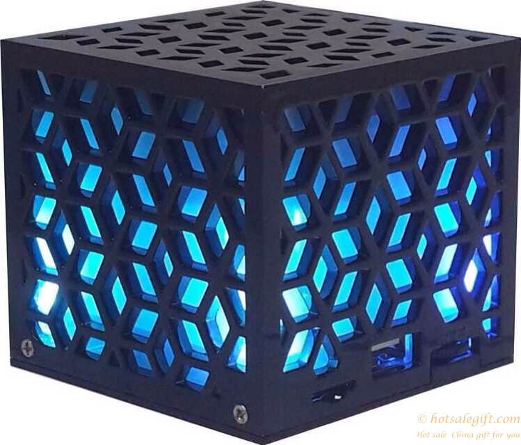hotsalegift cube bluetooth speaker hands free speak function 2