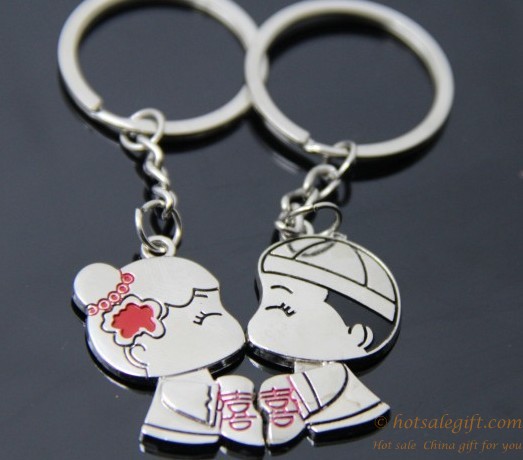 hotsalegift creative heart shape couple keychain 4