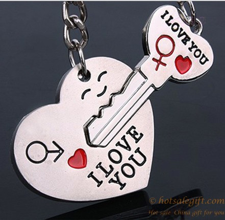 hotsalegift creative heart shape couple keychain