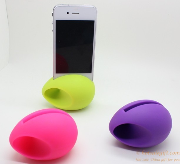 hotsalegift eggshaped silicone iphone amplifier loudspeaker