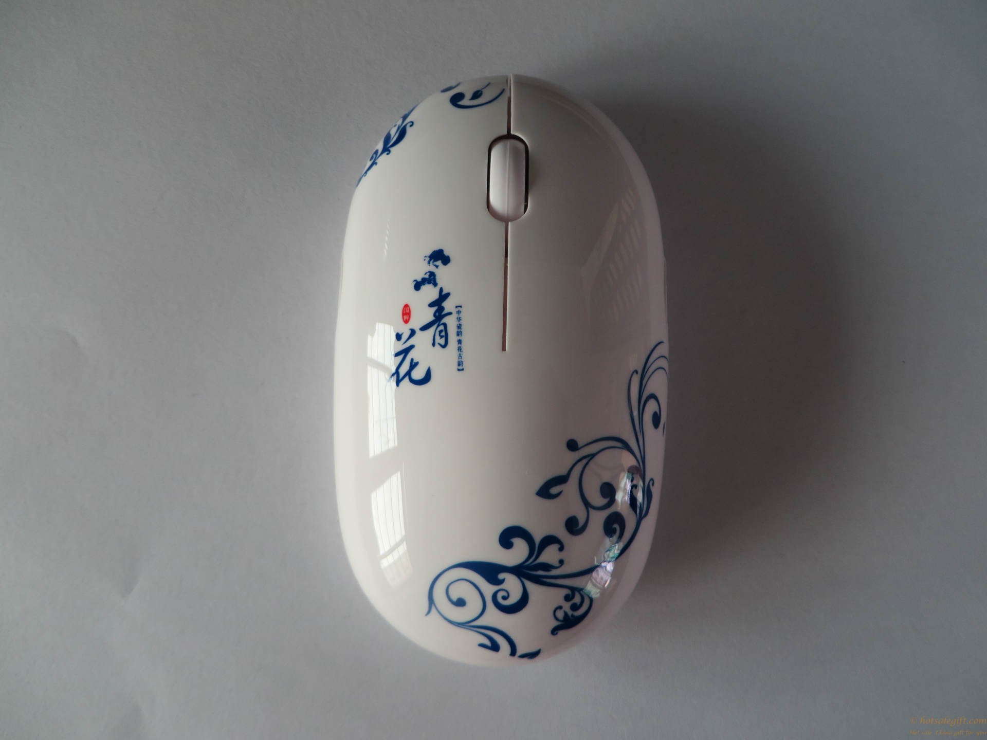 hotsalegift chinese style blue white porcelain shape mouse 1