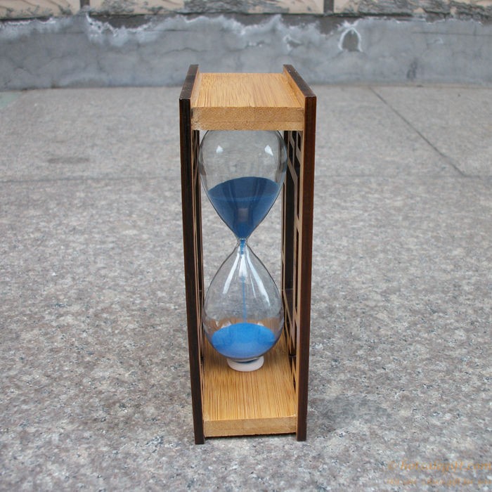 hotsalegift carved hollow bamboo hourglass timer decoration 9