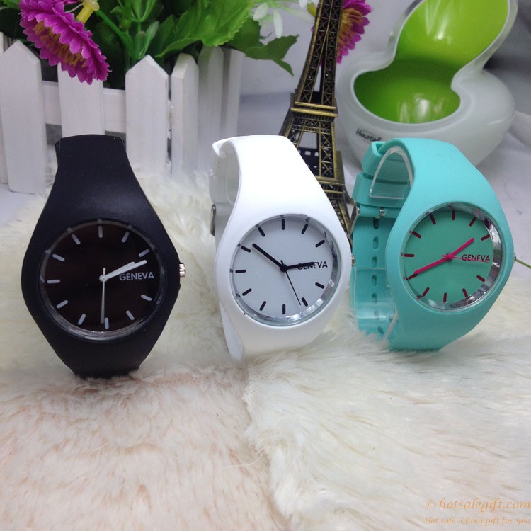 hotsalegift china movement top quality silicone watch customized 9