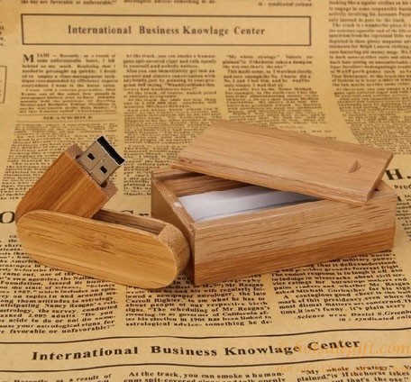 hotsalegift creative wooden disk wooden usb flash disk oemodm