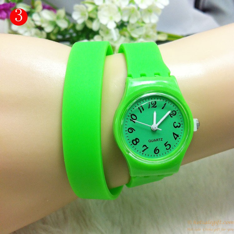 hotsalegift promotion fashion classic geneva silicone jelly watches 6