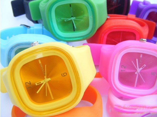 hotsalegift silicone jelly sport quartz wrist watch students young 2