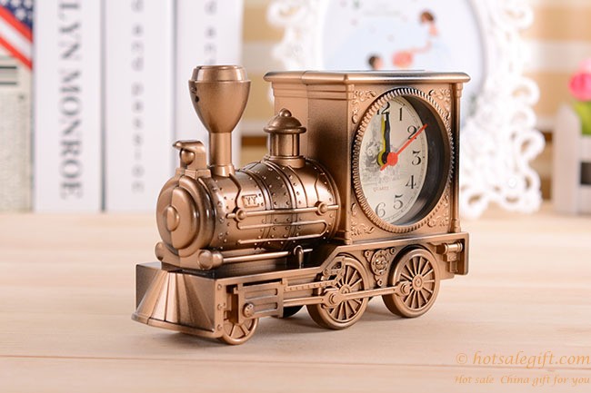 hotsalegift 3color retro locomotive creative alarm clocks 7