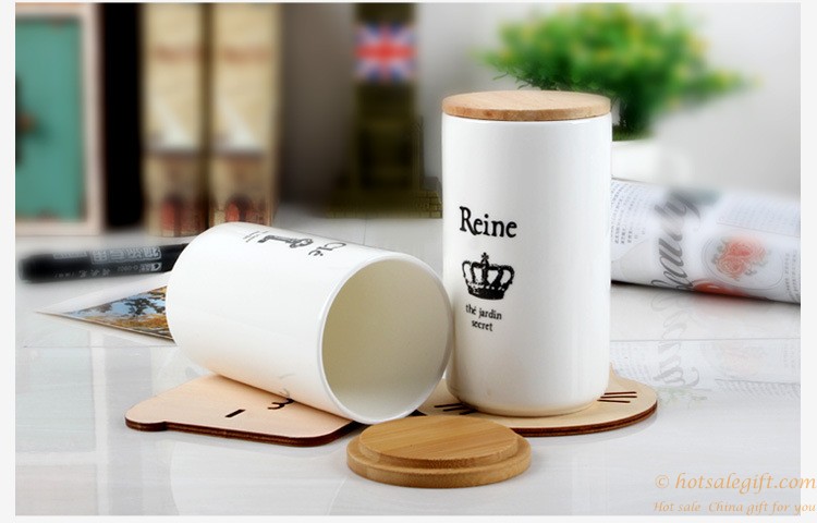 hotsalegift beautifully cute ceramic cup creative coffee mug milk cup wooden cover 4