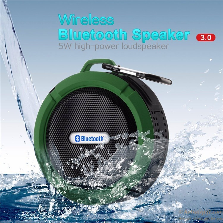 hotsalegift ip65 waterproof sports cards hanging buckle small bluetooth stereo speaker