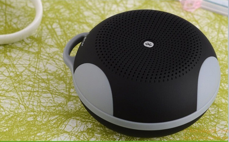 hotsalegift wireless mini portable outdoor waterproof bluetooth speakers fm 7