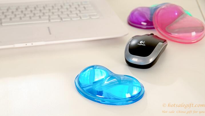 hotsalegift heartshaped mouse pad transparent silicone gel wrist resets 3
