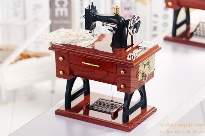 hotsalegift creative nostalgic sewing machine plastic music boxes 5