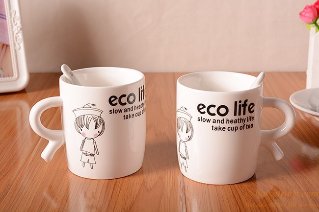 hotsalegift cute cartoon girl ceramic cups pair mugs 4