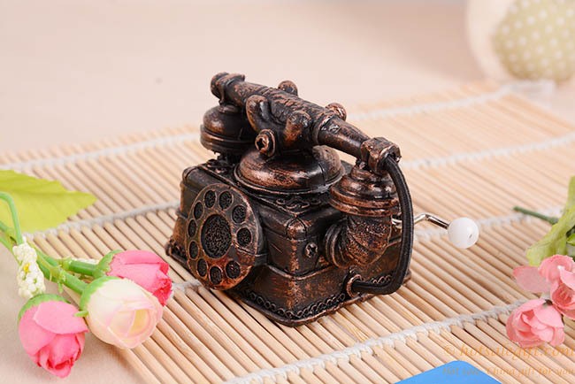 hotsalegift resin ornaments craft gift landline telephone music box 10