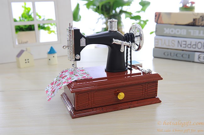 hotsalegift sewing machine model classical music boxes 16