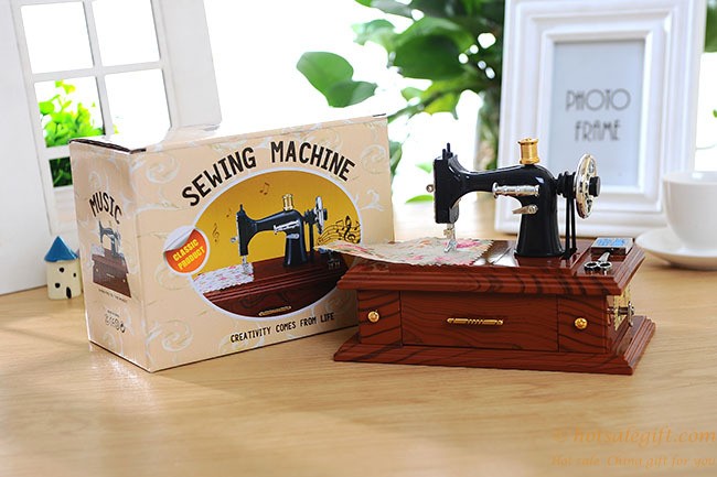 hotsalegift sewing machine model classical music boxes