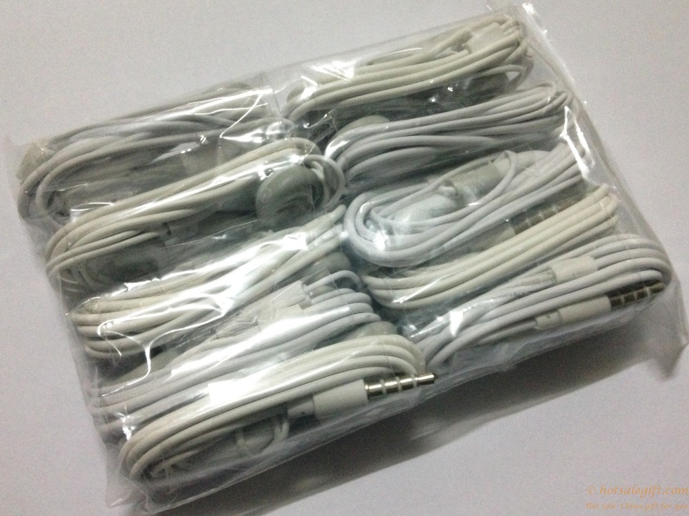 hotsalegift cheap oem wire control earphones simple packaging 2