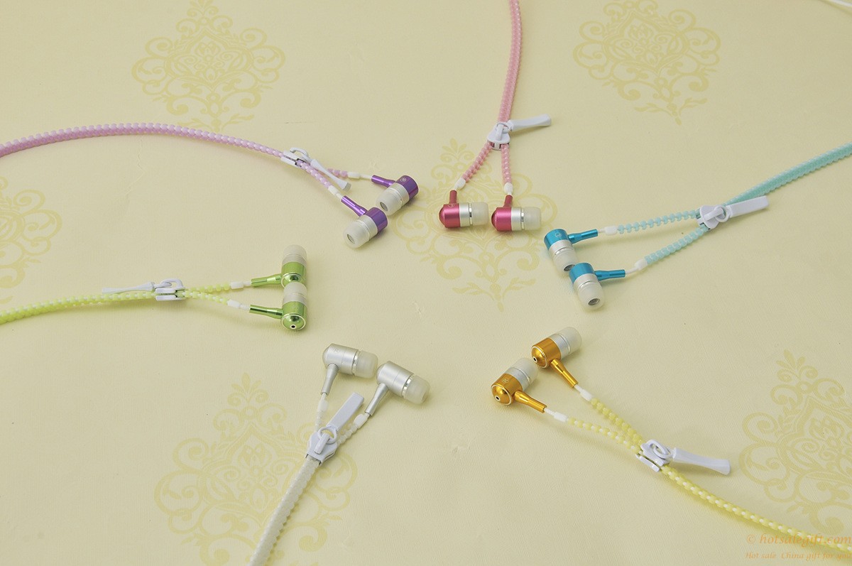 hotsalegift luminous metal zipper earphone headset highquality 3d surround wire call 4