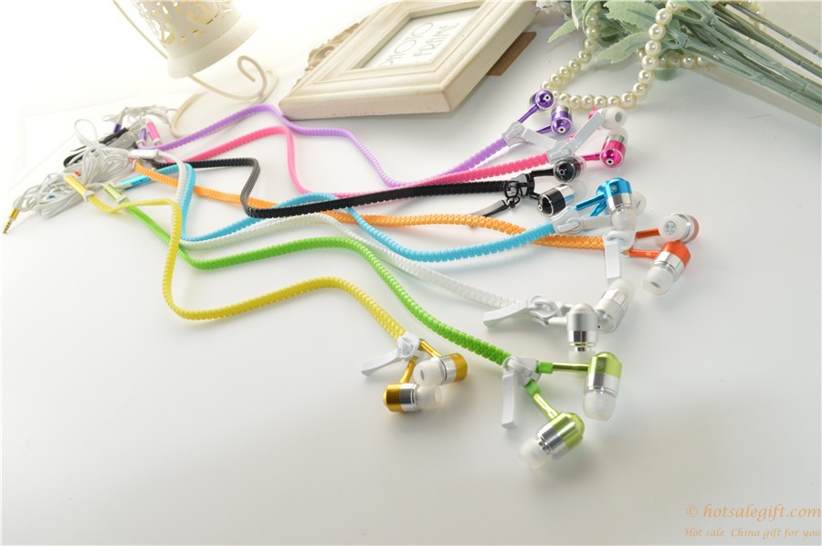hotsalegift luminous metal zipper earphone headset highquality 3d surround wire call
