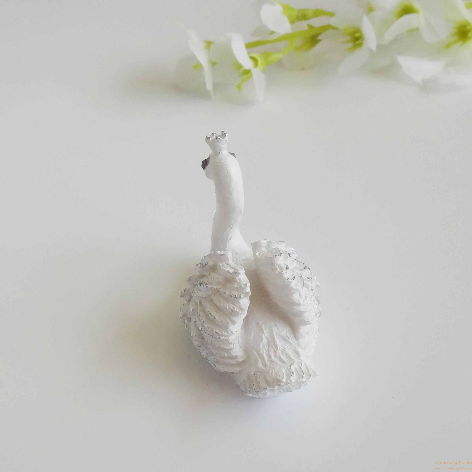 hotsalegift creative resin ornaments swan place card holder wedding favor 3
