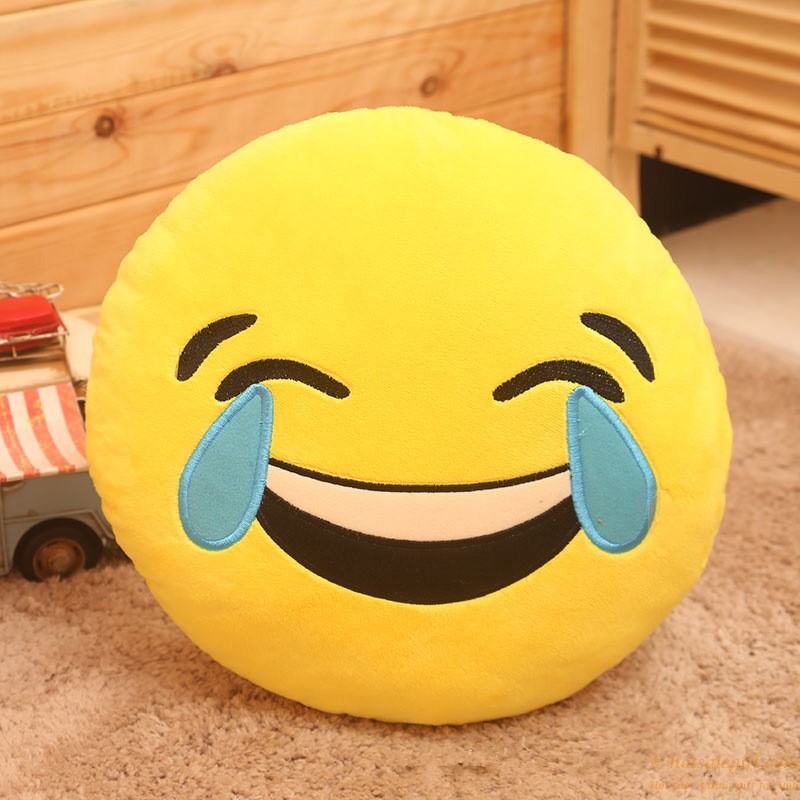 hotsalegift funny design wholesale wechat emoticon cushion emoji pillow 10