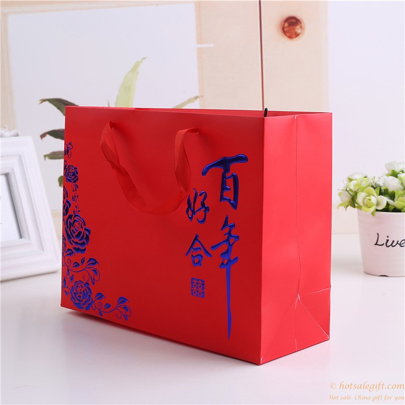 hotsalegift glossy lamination handbags white cardboard bronzing logo 3