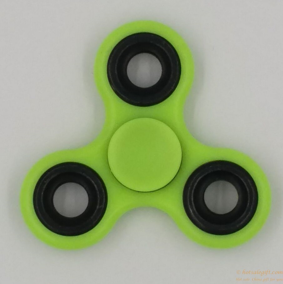 hotsalegift popular design luminous toy fidget spinner 3