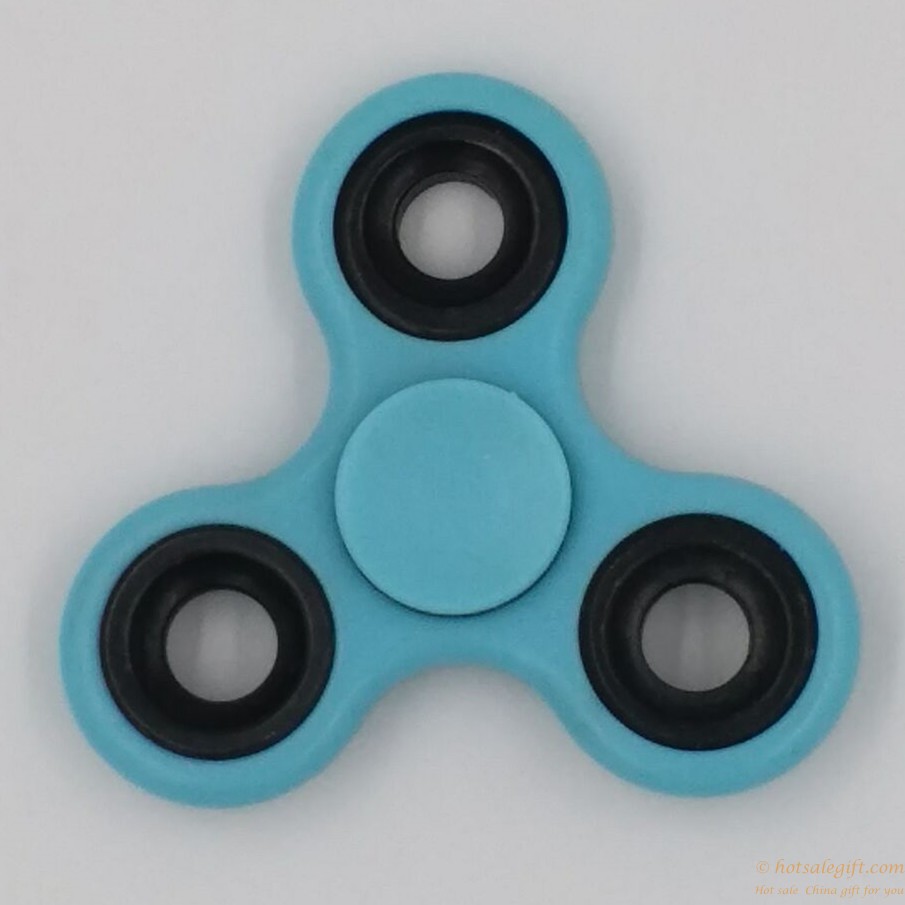 hotsalegift popular design luminous toy fidget spinner 4