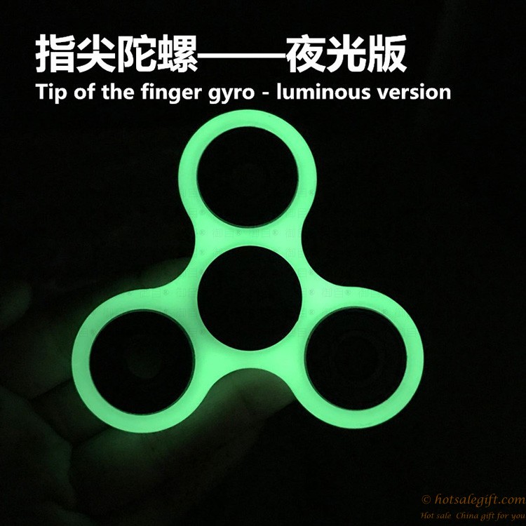 hotsalegift popular design luminous toy fidget spinner