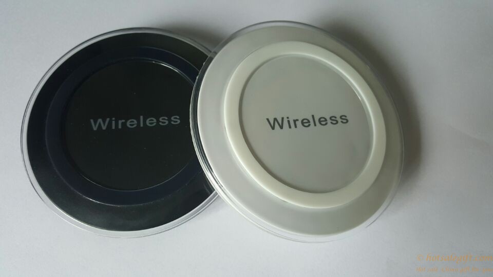 hotsalegift fast wireless charging pad qi wireless charger113